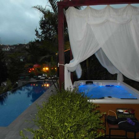 Dazk Golden Estate Hotel Ribeira Brava Buitenkant foto